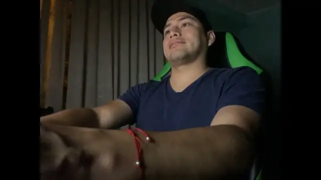 Snapshot of Allen_ibe chatting on 20, 12, 2024 Allen ibe online show from 20, 12, 2024