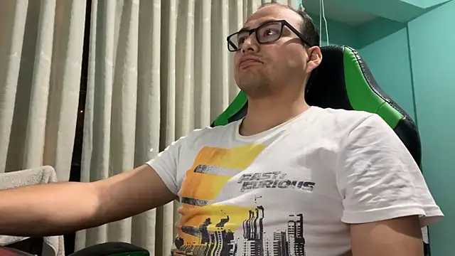 Snapshot of Allen_ibe chatting on 18, 10, 2025 Allen ibe online show from 18, 10, 2025