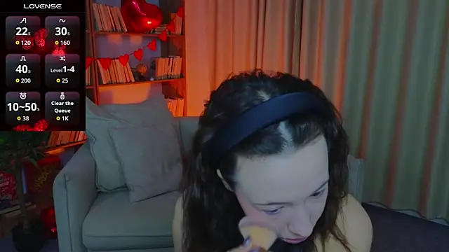 Hayle Hill online show from 8, 2, 2026