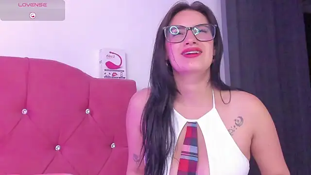 LucianaTomson online show from 21, 12, 2025