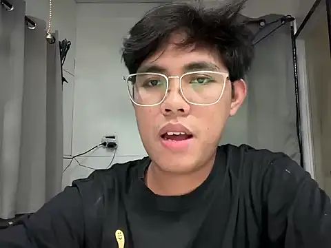 Snapshot of hoenika chatting on 10, 1, 2026 hoenika online show from 10, 1, 2026