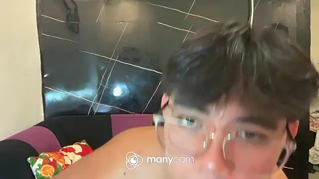 Snapshot of hoenika chatting on 7, 2, 2026 hoenika online show from 7, 2, 2026