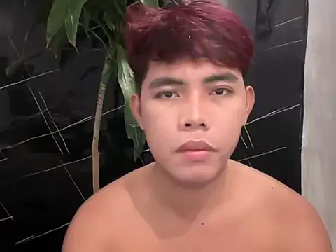 Snapshot of hoenika chatting on 9, 4, 2026 hoenika online show from 9, 4, 2026