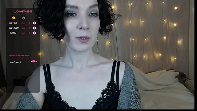 TinaWince online show from 8, 1, 2025