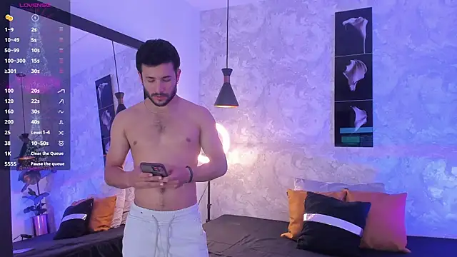 Snapshot of Valentinoford chatting on 19, 12, 2024 Valentinoford online show from 19, 12, 2024