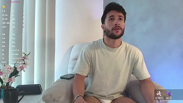 Snapshot of Valentinoford chatting on 18, 2, 2025 Valentinoford online show from 18, 2, 2025