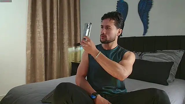 Valentinoford online show from 14, 2, 2026