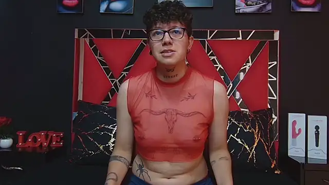 Snapshot of alex_noa chatting on 6, 3, 2025 alex noa online show from 6, 3, 2025