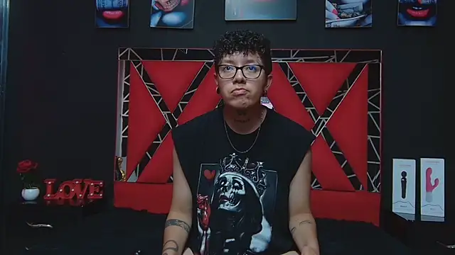 Snapshot of alex_noa chatting on 7, 3, 2025 alex noa online show from 7, 3, 2025