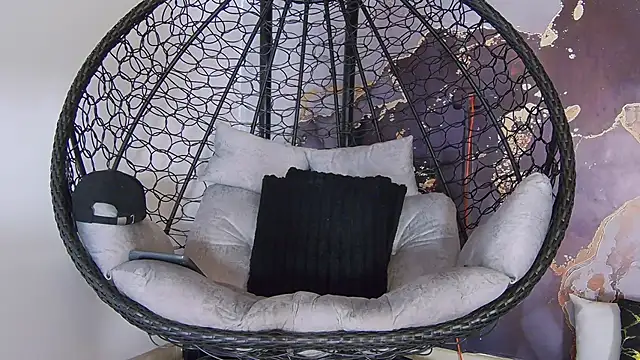 Snapshot of alex_noa chatting on 4, 10, 2025 alex noa online show from 4, 10, 2025