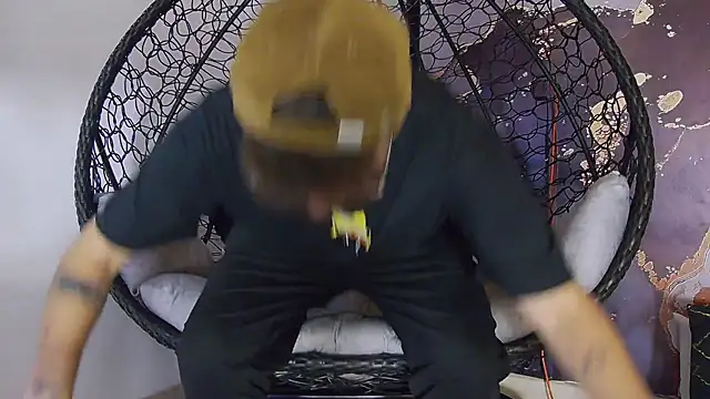 Snapshot of alex_noa chatting on 10, 10, 2025 alex noa online show from 10, 10, 2025