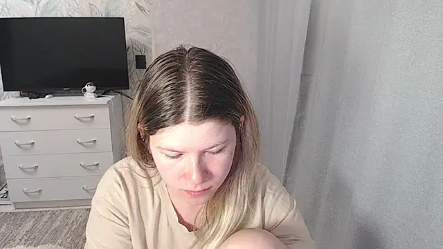 Snapshot of MelissaXKinky chatting on 3, 3, 2025 MelissaXKinky online show from 3, 3, 2025