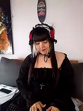 Snapshot of Charlotte_Myers chatting on 8, 6, 2026 Charlotte Myers online show from 8, 6, 2026