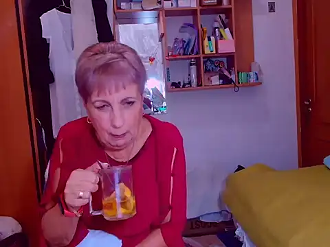 Victoria5643 online show from 5, 12, 2024