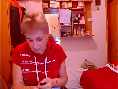 Victoria5643 online show from 8, 10, 2025