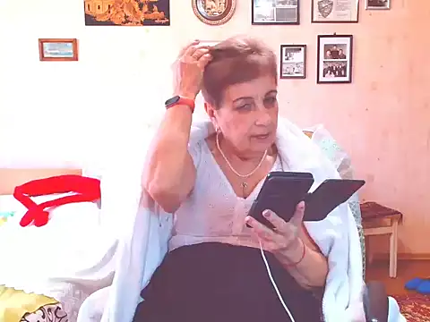 Victoria5643 online show from 28, 2, 2026