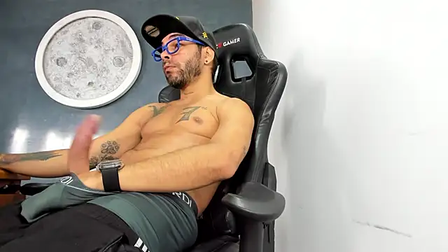 Bryan Bronx online show from 5, 2, 2025