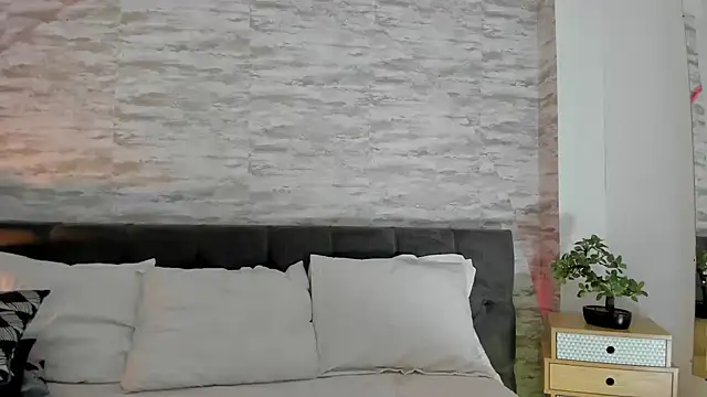 Anneth  M online show from 30, 9, 2025