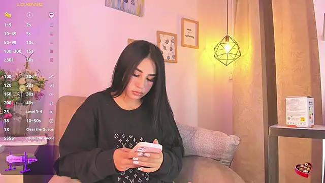 Snapshot of Chanttall_ chatting on 20, 2, 2025 Chanttall  online show from 20, 2, 2025