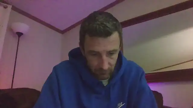 HungStud4You online show from 14, 12, 2024