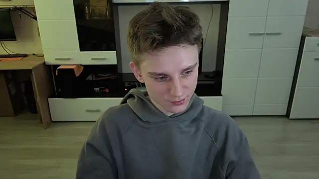 angryzan online show from 19, 3, 2026