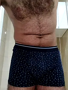 Snapshot of Hairyarabguy chatting on 24, 4, 2026 Hairyarabguy online show from 24, 4, 2026