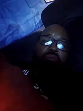 Snapshot of GallowayGooch1085 chatting on 1, 4, 2026 GallowayGooch1085 online show from 1, 4, 2026