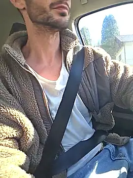 Snapshot of Zeefy chatting on 19, 3, 2026 Zeefy online show from 19, 3, 2026