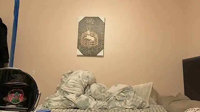 hailzeffn online show from 9, 3, 2026