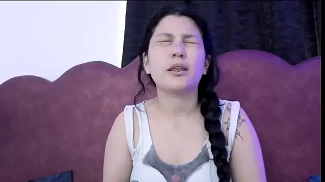 sophy rock online show from 16, 4, 2026