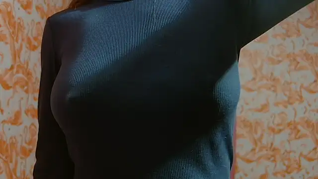 strawberrysmoothie online show from 23, 3, 2025