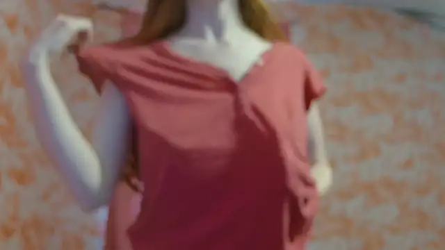 strawberrysmoothie online show from 28, 9, 2025