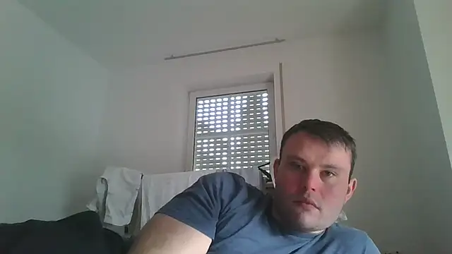 Snapshot of hotshot5395 chatting on 7, 10, 2025 hotshot5395 online show from 7, 10, 2025