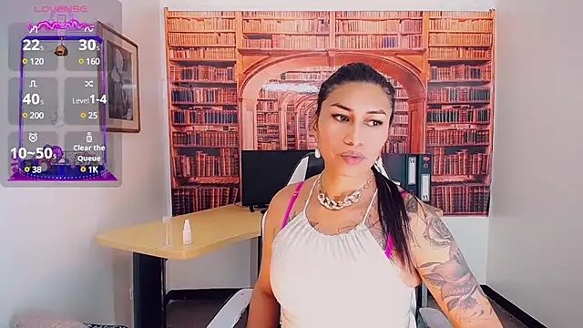 khiara moretti online show from 4, 2, 2025