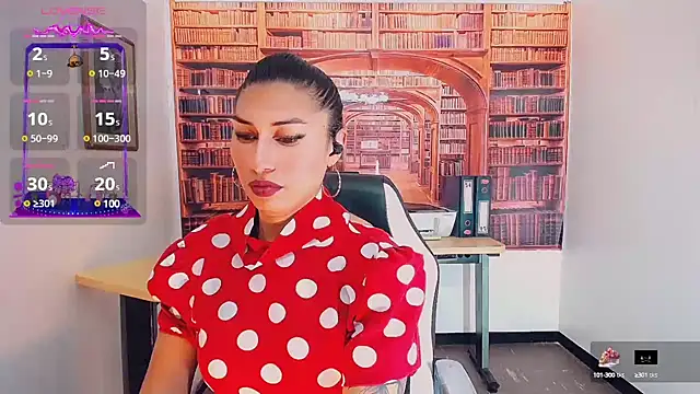 khiara moretti online show from 6, 2, 2025