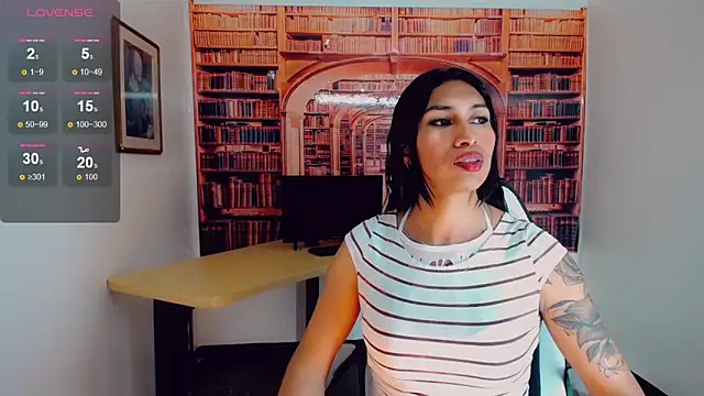 khiara moretti online show from 25, 2, 2025