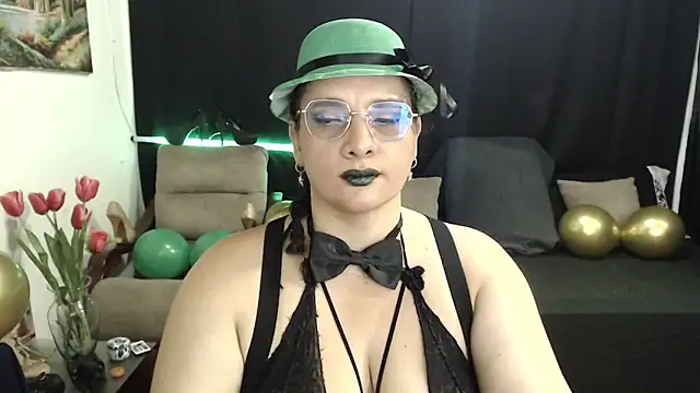 Snapshot of Aleja_Gonzales chatting on 17, 3, 2026 Aleja Gonzales online show from 17, 3, 2026