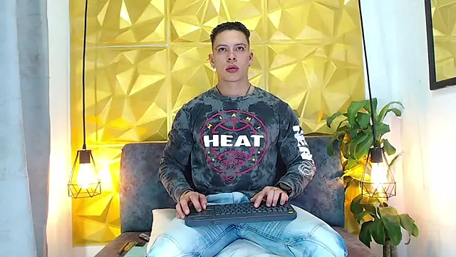 Snapshot of Baxter_Dex chatting on 9, 12, 2024 Baxter Dex online show from 9, 12, 2024