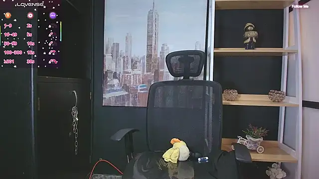 Agathaargent  online show from 20, 2, 2025