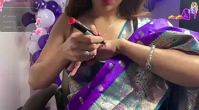 Snapshot of Royal_girl_1 chatting on 30, 12, 2024 Royal girl 1 online show from 30, 12, 2024