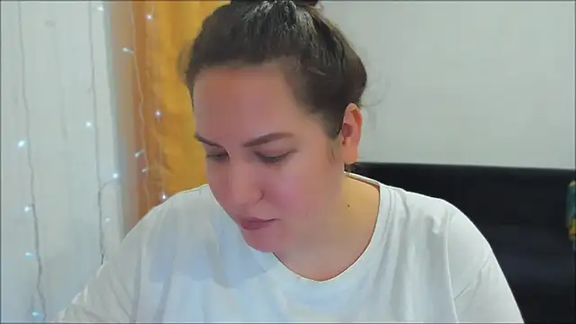  madalexa  online show from 12, 11, 2025