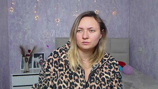 SallyVerda online show from 15, 1, 2025