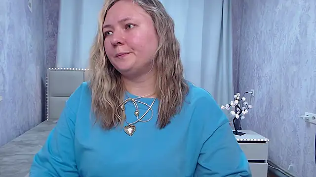 Snapshot of SallyVerda chatting on 19, 5, 2026 SallyVerda online show from 19, 5, 2026