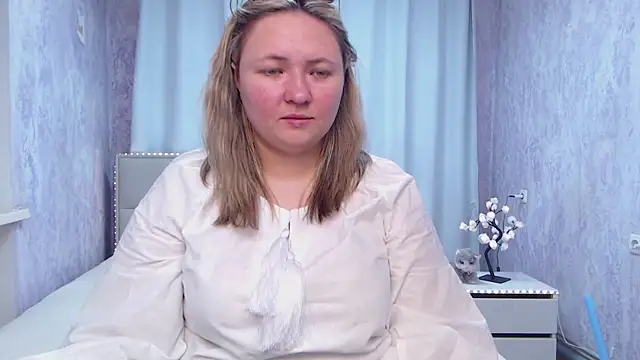 Snapshot of SallyVerda chatting on 21, 5, 2026 SallyVerda online show from 21, 5, 2026