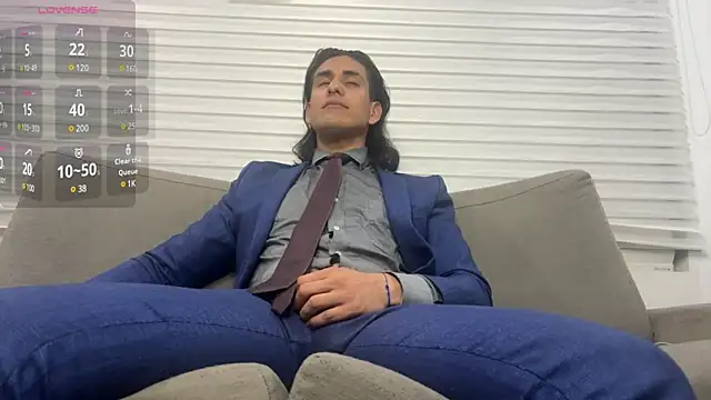 Tom blunt96 online show from 1, 2, 2025