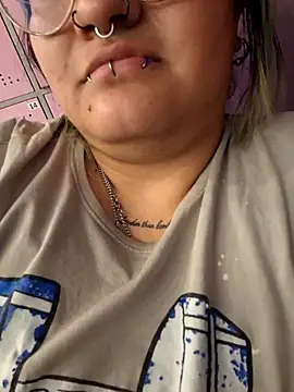 lucky-leah online show from 20, 11, 2025