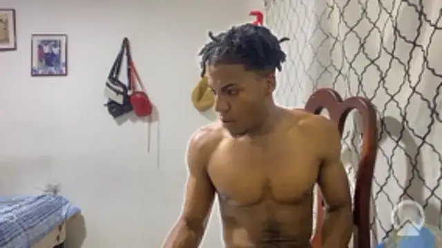 Snapshot of andrews2399 chatting on 12, 11, 2025 andrews2399 online show from 12, 11, 2025