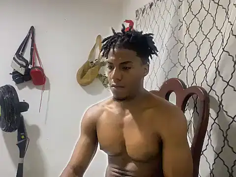 Snapshot of andrews2399 chatting on 13, 11, 2025 andrews2399 online show from 13, 11, 2025