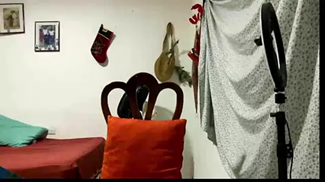 Snapshot of andrews2399 chatting on 8, 3, 2026 andrews2399 online show from 8, 3, 2026