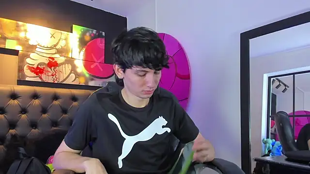 Snapshot of Santi_delacruz chatting on 31, 1, 2025 Santi delacruz online show from 31, 1, 2025